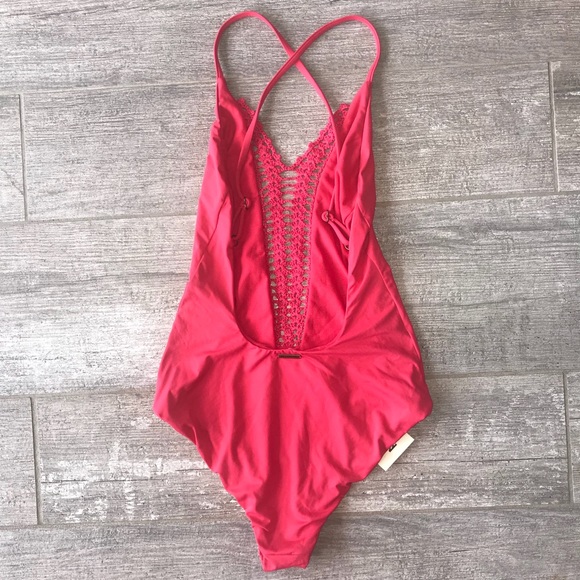 ๐ฅ๐ฅBILLABONG - HIPPIE HOORAY ONE PIECE๐ฅ๐ฅ - Picture 4 of 5